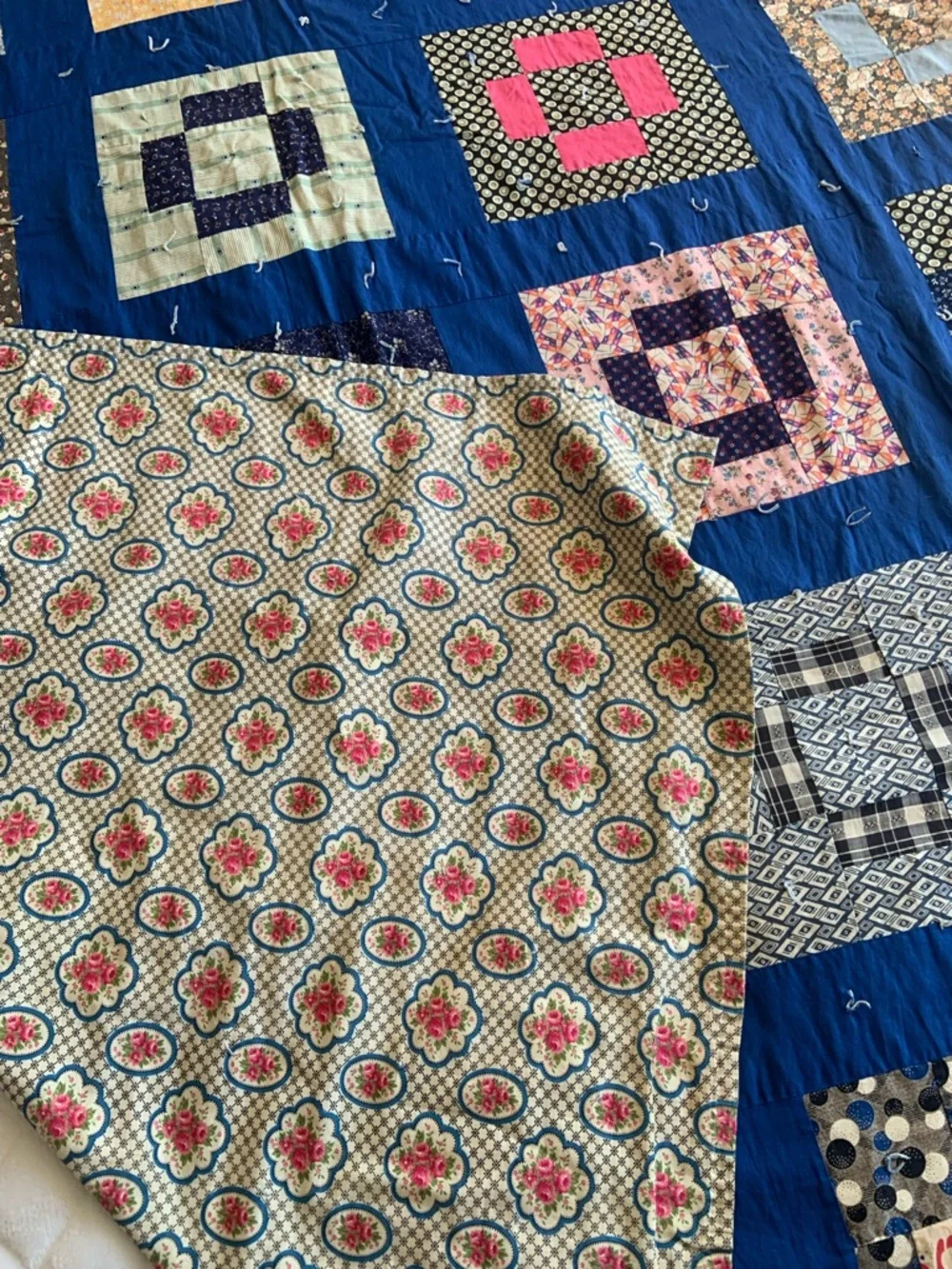 Vintage Handmade Patchwork Quilt Bedspread in Blue